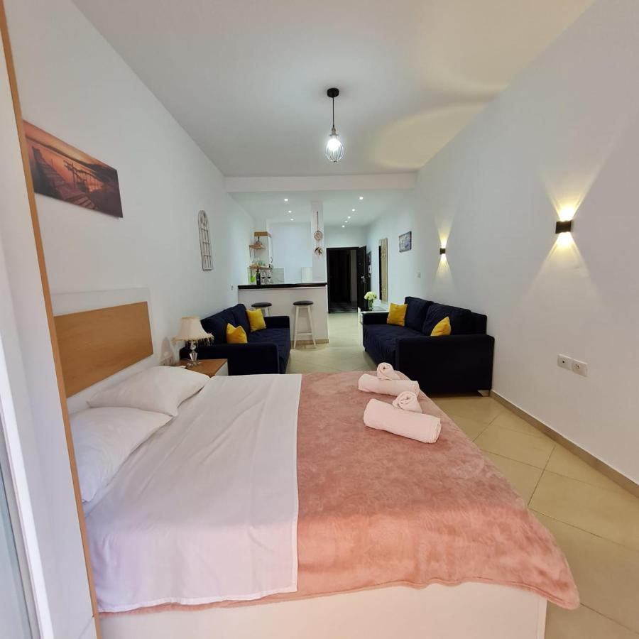 Studio By The Beach - Vlorë Exterior foto