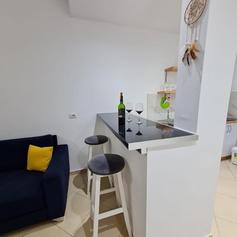 Studio By The Beach - Vlorë Exterior foto